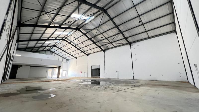 To Let commercial Property for Rent in Killarney Gardens Western Cape